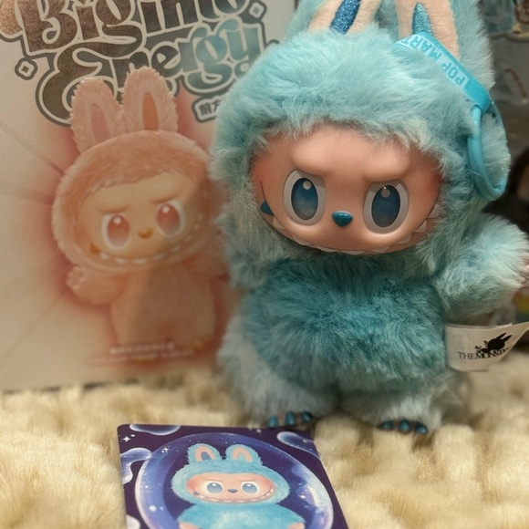 Popmart Big into Energy BIE LABUBU - Hope - Picture 2 of 4